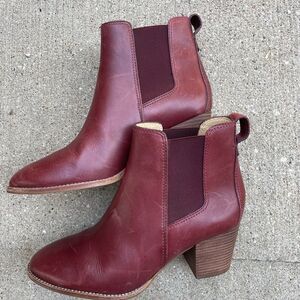 Madewell Reagan Chelsea Boots Womens 8.5 M Red Leather Ankle Booties Casual